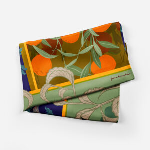 Alternative view of Echarpe Corrupião e Gatos